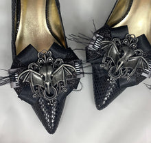 Load image into Gallery viewer, Halloween Bow Shoe Clips , Goth Bat Shoe Clips ,  Halloween Shoe Clips , Vampire Shoe Clips , Goth Wedding Shoe Clips